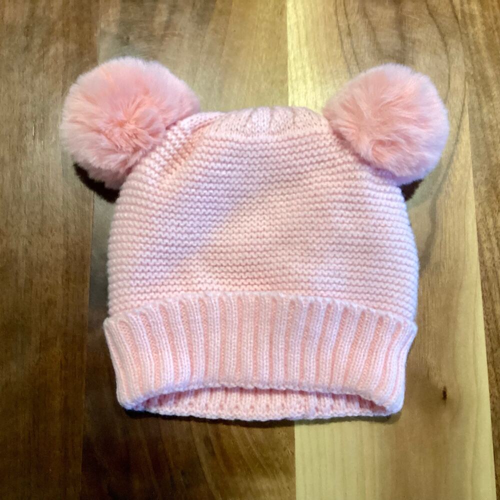 NWOT Fur Lined Knit Beanie